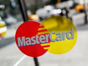 Bei Mastercard klingeln die Kassen: Das Unternehmen hat 2018 ein Rekordergebnis erzielt. (Bild: KEYSTONE/AP/Mark Lennihan)