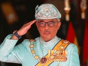 Hat das Amt offiziell übernommen: Malaysias neuer König Tengku Abdullah. (Bild: KEYSTONE/EPA/FAZRY ISMAIL)