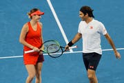 Roger Federer und Belinda Bencic treffen im Final auf Deutschland. Bild: Trevor Collens / AP (Perth, 3. Januar 2019)