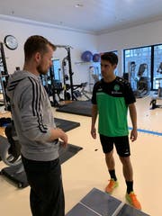 Der neu verpflichtete Spanier Victor Abril Ruiz erhält Instruktionen. (Bild: pd)