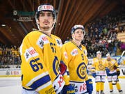 HCD-Stürmer Marc Wieser (links) (Bild: KEYSTONE/SPENGLER CUP/GIAN EHRENZELLER)
