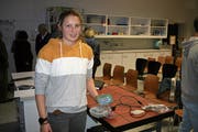 Hannah Müller aus Buochs hat für ihre Maturaarbeit eine Schlagzahluhr für den Kanusport gebaut. (Bild: Sepp Odermatt (Buochs, 21. Dezember 2019))