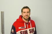«An meinem Geburtstag möchte ich mit dem Team auf die Playoffs anstossen»: Tim Distel, Verteidiger des EHC Sursee