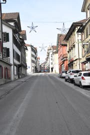 Geht es nach den Petenten Kurt Nef und Hansruedi Mathies wird auf der Haupt- und der Neugassse künftig Tempo 30 herrschen. (Bild: Urs M. Hemm)