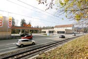 Neben der alten Weberei grenzt eine Coop-Tankstelle an die Migros-Filiale. (Bild: Donato Caspari (November 2018))