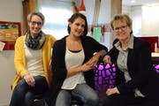 Stadträtin Nina Rodel, Ramona Spring, Leiterin der Fachstelle "Gesellschaft und Gesundheit", und Stadträtin Christina Forster. (Bild: Georg Stelzner)