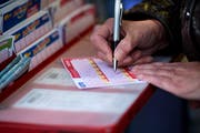 Das neue Geldspielgesetz verbietet Tippgemeinschaften fürs Lottospielen. (Bild: Nadia Schärli (16. Dezember 2016))