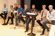 Die acht Kandidierenden für die neue Legislatur: Felix Jenni (bisher), Beatrice Bachmann (neu), Michael Magnin (neu), Andreas Schär (neu), Daniel Kirchmeier (bisher), Markus Rüegg (bisher), Priska Rietmann (neu) und Walter Eugster (bisher). (Bilder: Christof Lampart)