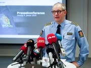 Polizeisprecher Tommy Brøske steht den Medien im Entführungsfall Red und Antwort. (Bild: KEYSTONE/EPA NTB SCANPIX/OLE BERG-RUSTEN)