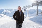 Der Ägyptische Investor Samih Sawiris möchte die Mehrheit am Projekt in Andermatt wieder abgeben (Archivbild). (Bild: KEYSTONE/URS FLUEELER)