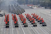 China präsentiert seine militärische Macht. (Bild: EPA, Peking, 1. Oktober 2019)