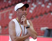 Alberto Salazar ist ein in der Leichtathletik-Szene seit Jahren umstrittener Lauftrainer. (Bild: Kin Cheung/AP, Peking, 21.8.2015)