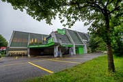 Das Sportcenter Würzenbach. (Bild: Eveline Beerkircher, Luzern, 21. Juni 2016)