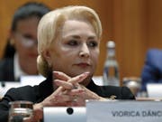 Konnte die Parlamentarier nicht mehr überzeugen und wurde abgewählt: Ministerpräsidentin Viorica Dancila. (Bild: KEYSTONE/EPA/ROBERT GHEMENT)