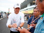 Die Fahrer (hier Valtteri Bottas) hätten am Samstag genug Zeit, um Autogramme zu schreiben. Das Qualifying findet am Sonntag statt (Bild: KEYSTONE/EPA/DIEGO AZUBEL)