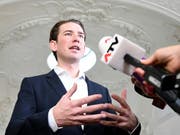 «Entschiedenes Vorgehen gegen Neonazis»: Österreichs Wahlsieger und ÖVP-Chef Sebastian Kurz. (Bild: KEYSTONE/APA/APA/HELMUT FOHRINGER)