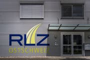 Der Beschuldigte war am Regionalen Leistungszentrum Ostschweiz in Wil als Kunstturntrainer tätig. Inzwischen wurde er entlassen. (Bild: Michel Canonica)
