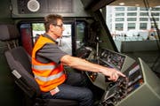 Die Bundesbahnen suchen händeringend nach Lokführern. (Bild: Melanie Duchene/Keystone (Zürich, 5. Juli 2018))