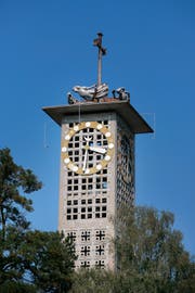 Der Turm der Maihofkirche in Luzern. (Archivbild LZ)