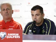 Granit Xhaka pflegt ein sehr gutes Verhältnis mit Trainer Vladimir Petkovic (Bild: KEYSTONE/SALVATORE DI NOLFI)