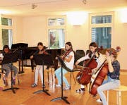 Jeden Abend geben die jungen Musiker ein Konzert. Bild: Alexa Maier