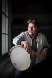 Schlagzeuger Ernst Brunner (Bild: Benjamin Manser, 2016)