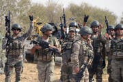 Türkische Soldaten in der Region um Manbij. (Bild: AP)