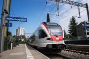 Der Bahnhof Rothenburg Dorf wird nach Ansicht der Petitionäre benachteiligt. (Bild: Eveline Beerkircher, 28. August 2019)