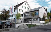 Die Verwaltung der Gemeinde Neckertal in Mogelsberg wurde erst vor wenigen Jahren komplett saniert und ausgebaut. (Bild: Urs M. Hemm)