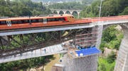 Unter anderem wegen der Bauarbeiten am Sitterviadukt kommt es auf der Strecke zwischen Wattwil und St.Gallen zu Ausfälle. (Bild: Ralph Ribi, 2. Juli 2019)