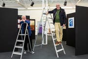 Sind sehr zufrieden mit der Zuger Shedhalle als Austragungsort: die Organisatoren Heiri Scherer (links) und Ignaz Staub. (Bilder: Patrick Hürlimann, Zug, 18. Oktober 2019)