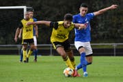 Marco Asaro (links) will mit dem FC Altdorf auf der heimischen Schützenmatte endlich wieder einen Heimsieg einfahren. (Bild: Ronny Arnold)