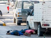 Drogenkartell unterschätzt: In Unterzahl mussten mexikanische Soldaten den Sohn des bekanntesten mexikanischen Drogenbosses wieder laufen lassen, als sie in eine Schiesserei mit letztlich acht Todesopfern gerieten. (Bild: KEYSTONE/AP/AUGUSTO ZURITA)