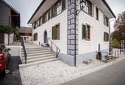 Das Gemeindehaus Stettfurt mit frisch renovierter Aussenfassade. (Bild: Reto Martin)