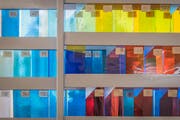 Die Farbpalette umfasst über 2000 Nuancen.