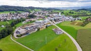 Der neue Sportplatz auf dem Grundstück Breiten soll zwischen St.Pelagiberg- und Egelseestrasse liegen. (Bild: Urs Bucher)