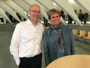 Ständeratskandidat Pietro Vernazza mit Wahlhelferin Margrit Kessler. (Bild: Noemi Heule)