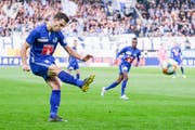 Diese Flanke von Kakabadse führte zu keinem Tor, doch im Spiel gegen Xamay will der Georgier einen Assist liefern. (Bild: Martin Meienberger/freshfocus)