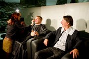 Vorbereitungen auf einen Fernsehauftritt mit Toni Brunner, dem Rechsteiner im zweiten Wahlgang 2011 eine der bittersten politischen Niederlagen zufügte. (Bild: Urs Bucher)