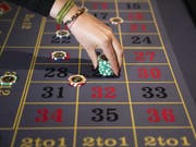 Casino-Chef von Baden fordert Massnahmen gegen illegale Online-Casinos. (Archibvbild) (Bild: KEYSTONE/PETER KLAUNZER)