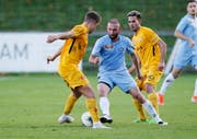 Zug 94 gegen Delsberg in der Hertiallmend. Am Ball: Zugs Aleksandar Radovic. Bild: Stefan Kaiser (26. Oktober 2019)