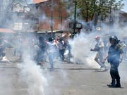 Bolivien kommt nach dem umstrittenen Wahlentscheid, Evo Morales erneut zum Präsidenten ohne Stichwahl zu bestimmen, nicht zur Ruhe. (Bild: KEYSTONE/EPA EFE/JORGE ABREGO)