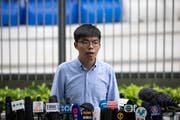 Joshua Wong nimmt Stellung zu seinem Ausschluss von den Kommunalwahlen im November 2019. (Bild: Jerome Favre/EPA (29. Oktober 2019))