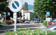 Ein Grossteil der Investitionen fliesst 2020 in Strassensanierungen. Auch für die Grüntalstrasse gibt es Pläne.Bild: Ralph Ribi (25.Juni 2019)