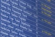 Wegen den vielen Verspätungen starten die SBB eine Pünktlichkeits-Offensive. (Bild: Keystone)
