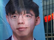 Der bekannte Demokratieaktivist Joshua Wong ist von den nächsten Wahlen in Hongkong ausgeschlossen worden. (Bild: KEYSTONE/AP/KIN CHEUNG)