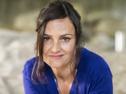 Die Schweizer Regisseurin Bettina Oberli hat für ihren Film «Le vent tourne» den ersten Zürcher Filmpreis in der Kategorie bester langer Spielfilm gewonnen. (Bild: Keystone/AYSE YAVAS)