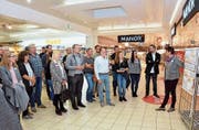 Die Gewerbler lassen sich über die Aus- und Umbaupläne des Coop Breite in Rickenbach informieren. Bild: Christoph Heer