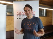 Fabian Munz, Investor, präsentiert sein Projekt auf Einladung von Gewerbe Kreuzlingen. (Bild: Martina Eggenberger)