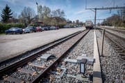 Beim Hafenbahnhof Kreuzlingen ist ein neues Parkhaus geplant. Allerdings verzögert sich das Projekt, deshalb wurde der Mitteleinsatz 2020 gekürzt. (Bild: Reto Martin)